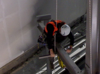  Montagearbeiten Windrad Lueftung in BMW - Welt München